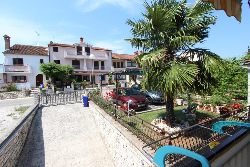 Apartments Rozela Rovinj Exterior photo