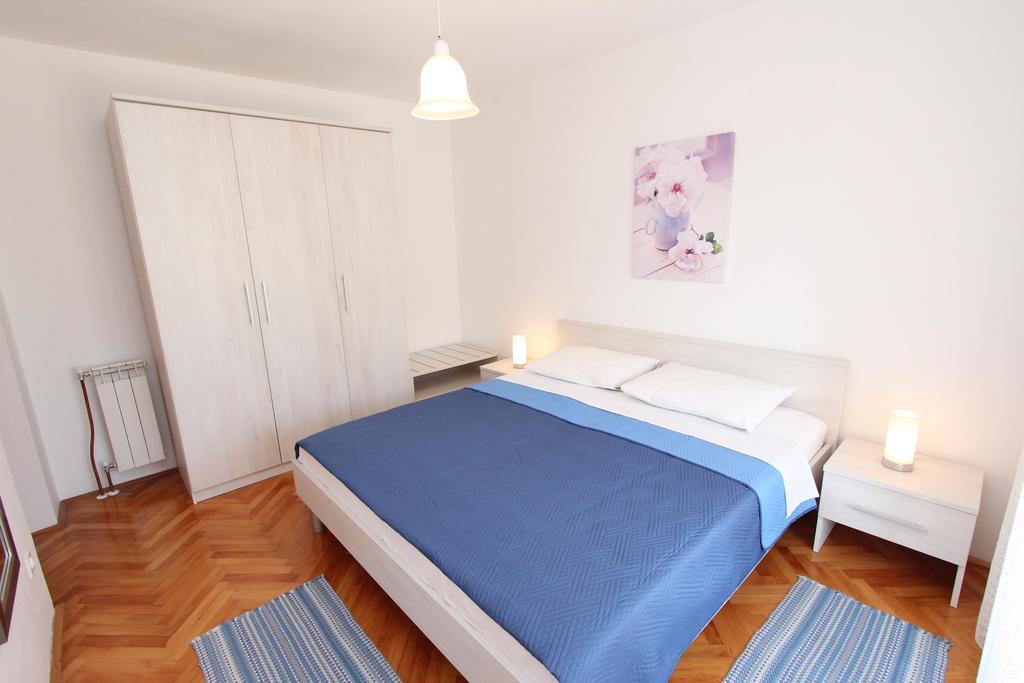 Apartments Rozela Rovinj Exterior photo
