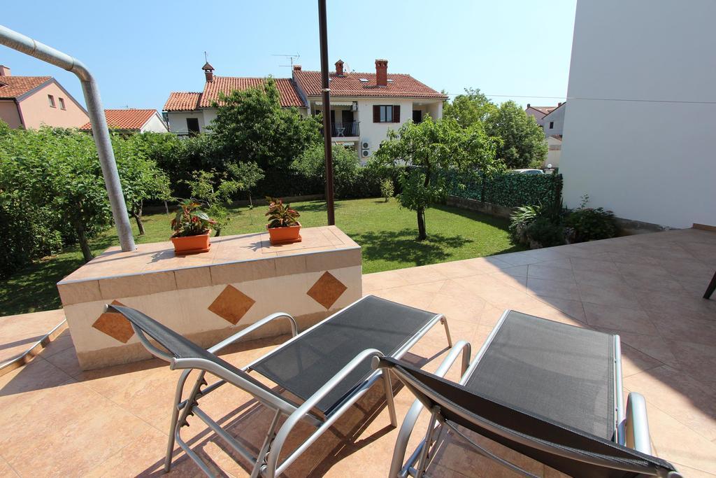 Apartments Rozela Rovinj Exterior photo