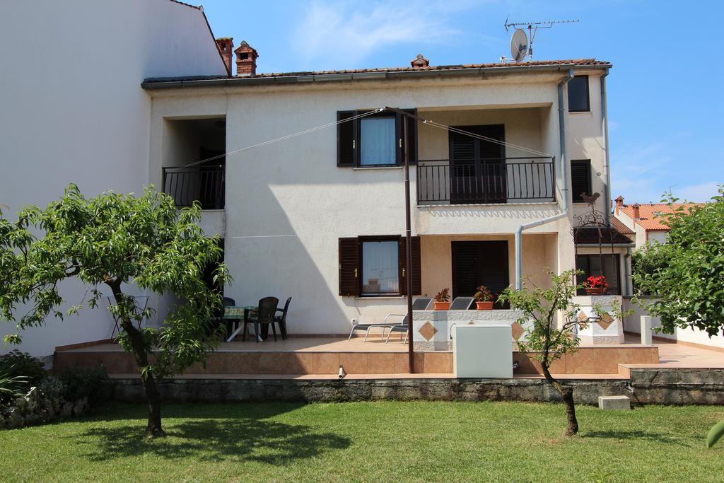 Apartments Rozela Rovinj Exterior photo
